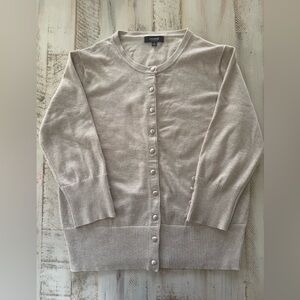 Premise Women's Light Beige Button-Up Cardigan